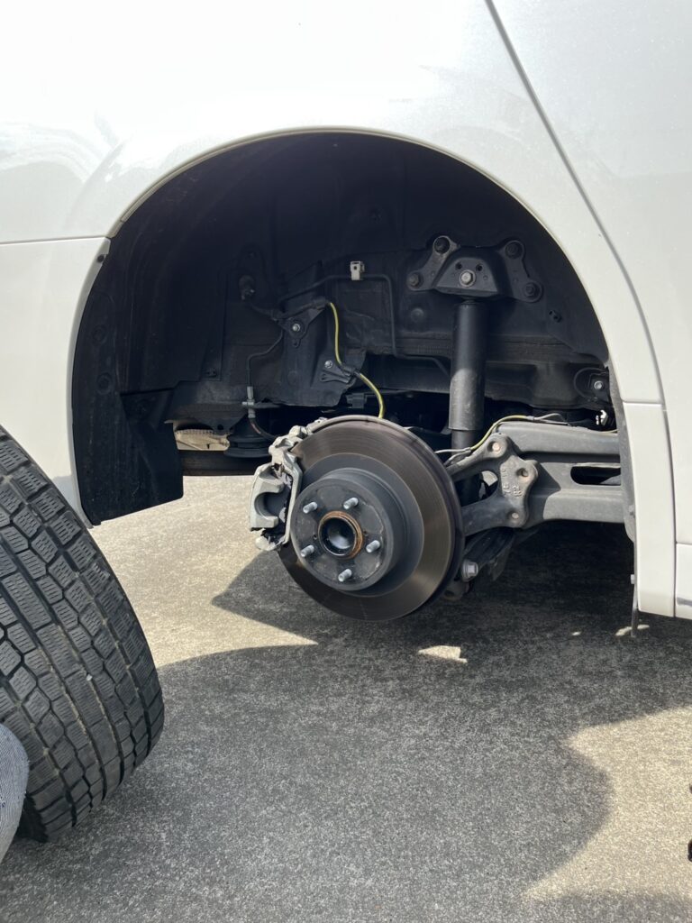 タイヤが外れました